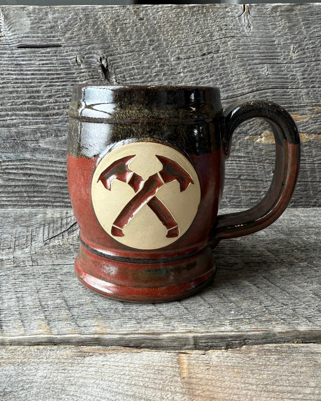 Red Glazed Crossed Hawks Barrel Ceramic Mug